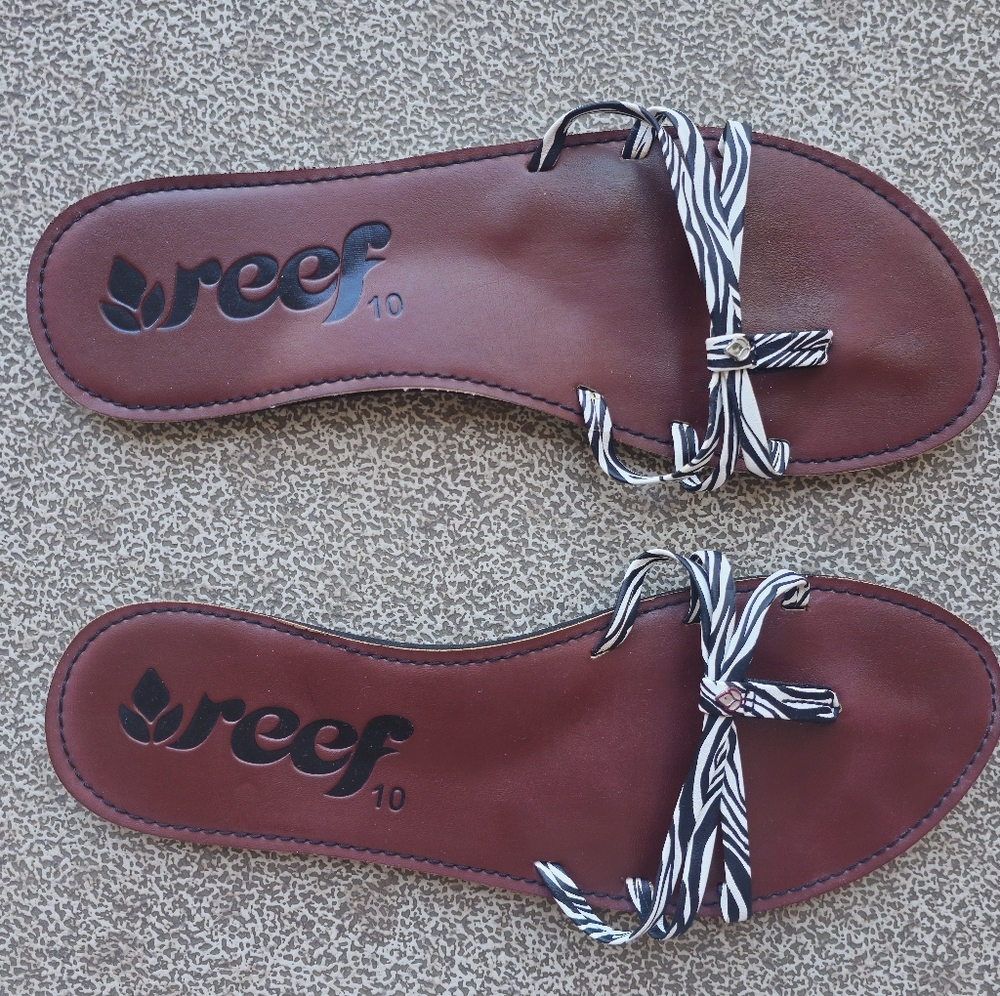 Reef Women's Sandals with Zebra Straps, Size 10
